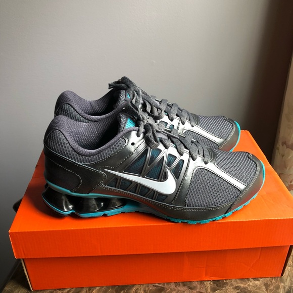womens nike reax run